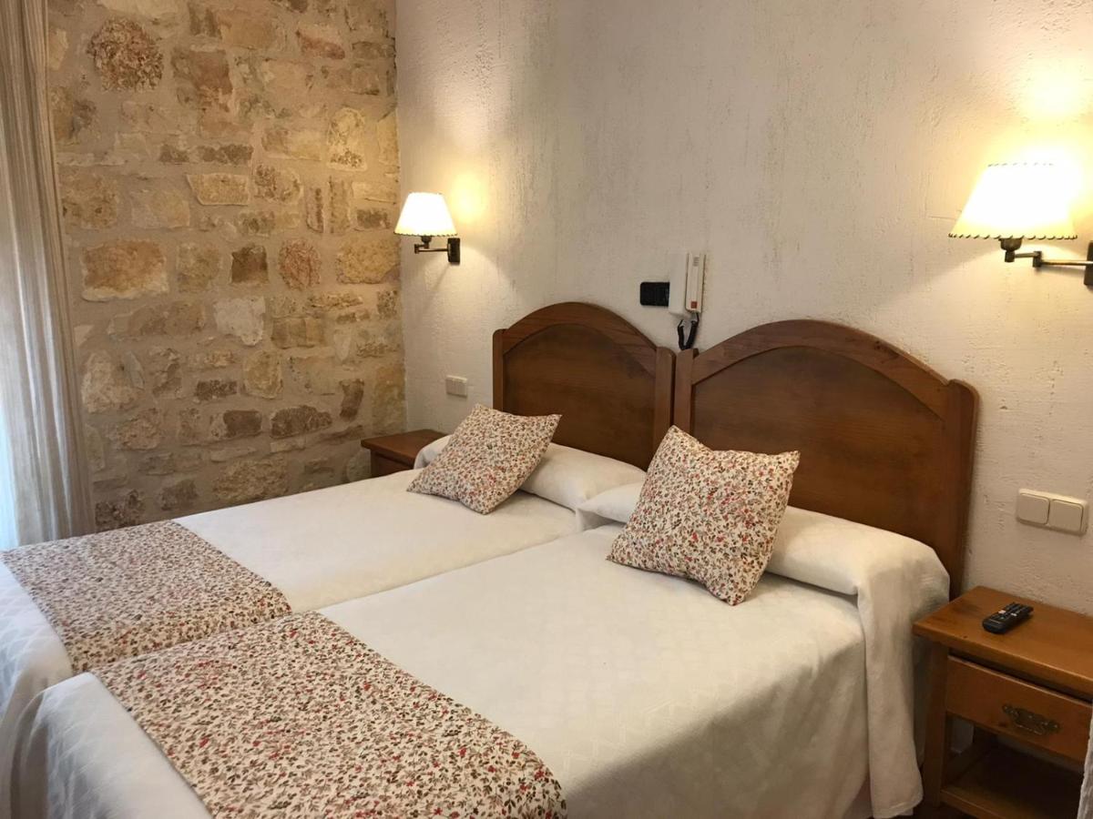 Hostal Decerca Prádena, foto 3